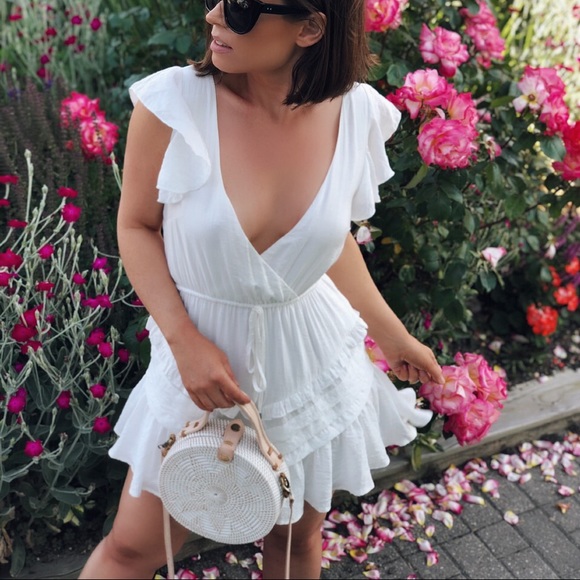 🆕Harmony White Cinch Waist Dress - Picture 5 of 8